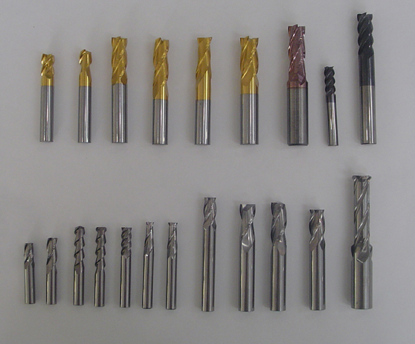 不同涂層銑削刀具